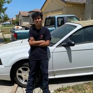 Meet your Posher, Daniel